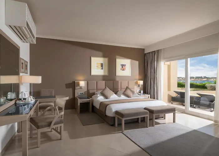 Cleopatra Luxury Makadi Bay 5* Hurgada