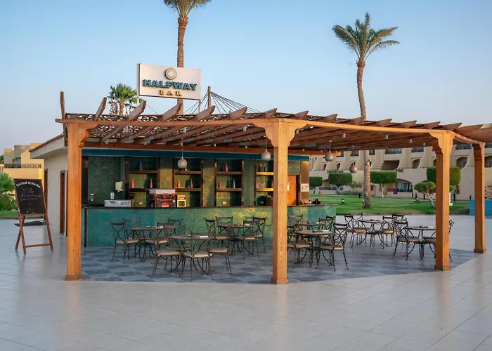 Cleopatra Luxury Makadi Bay 5*
